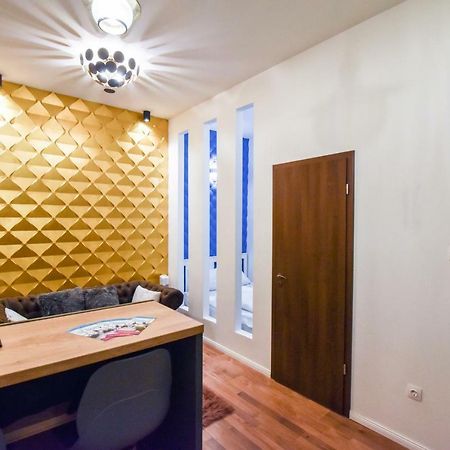 Bluebel Luxory Apartment In The City Center Budapest Exteriör bild